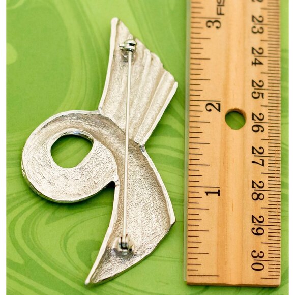 Vintage Simple Curled Ribbon Silver Tone Brooch - W15 - Picture 2 of 2